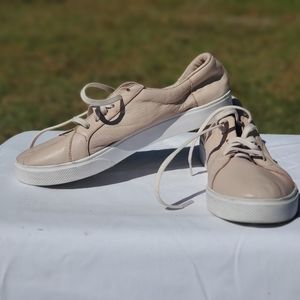 Casual  athletic shoes